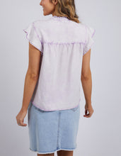Load image into Gallery viewer, SIZE 14 &amp; 16 Reese Top / Lilac
