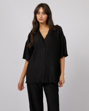 Load image into Gallery viewer, Maxinne Shirt / Black // All About Eve
