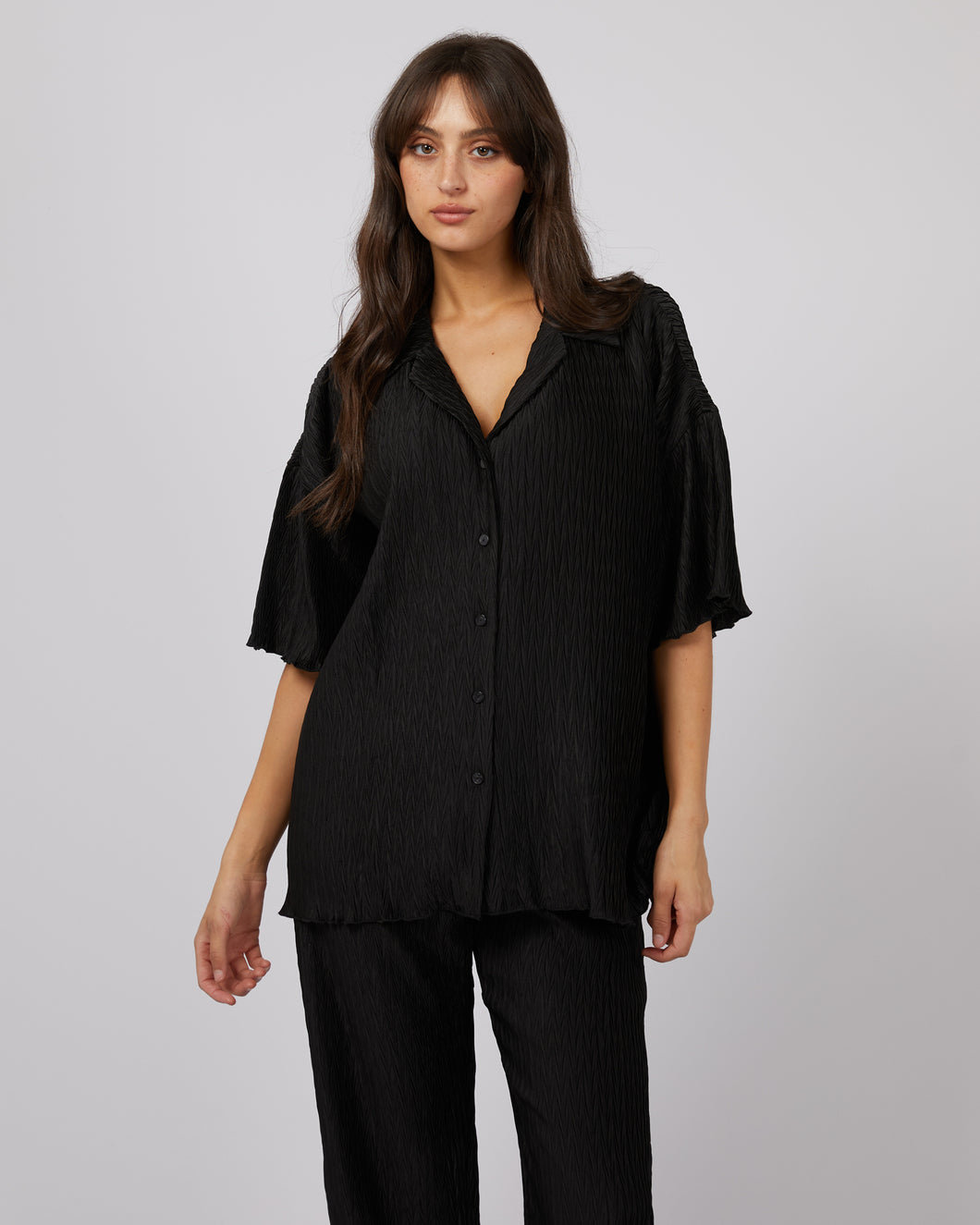 Maxinne Shirt / Black // All About Eve