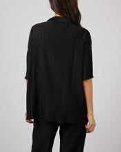 Load image into Gallery viewer, Maxinne Shirt / Black // All About Eve
