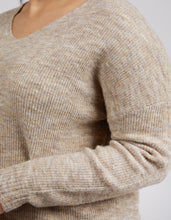 Load image into Gallery viewer, Verity V-Neck Knit / Oat
