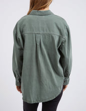 Load image into Gallery viewer, Daisy Overshirt / SAGE
