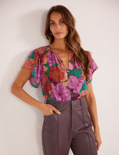 Load image into Gallery viewer, Zora Flutter Sleeve Blouse
