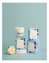 Load image into Gallery viewer, Peony &amp; Violet Candle Limited Edition / 420g // Palm Beach
