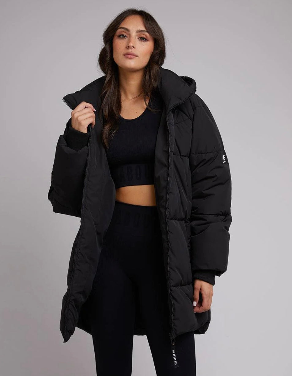 Remi Luxe Midi Puffer / Black // All About Eve